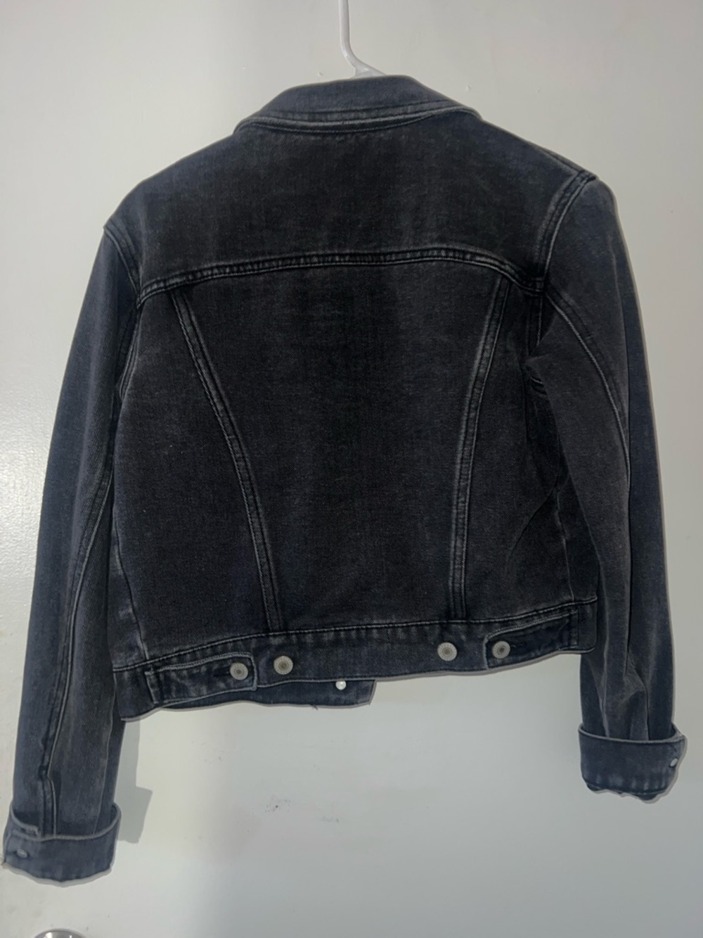 Cropped Denim Jacket - Picture 4 of 4